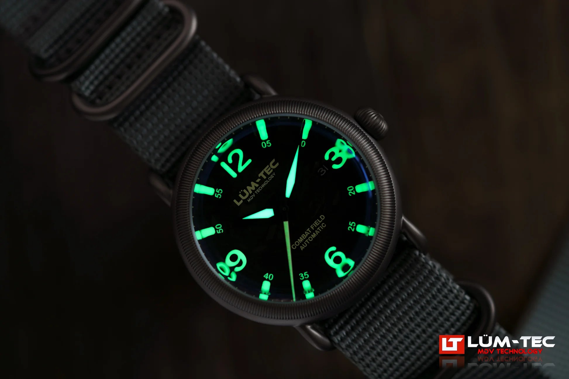 Lum - Tec Combat Field X4 Titanium Automatic Watch - The CGA Company