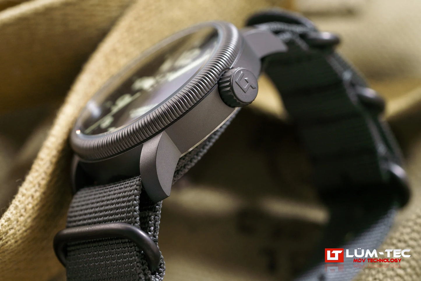Lum-Tec Combat B69 side profile 43mm forged stainless steel case