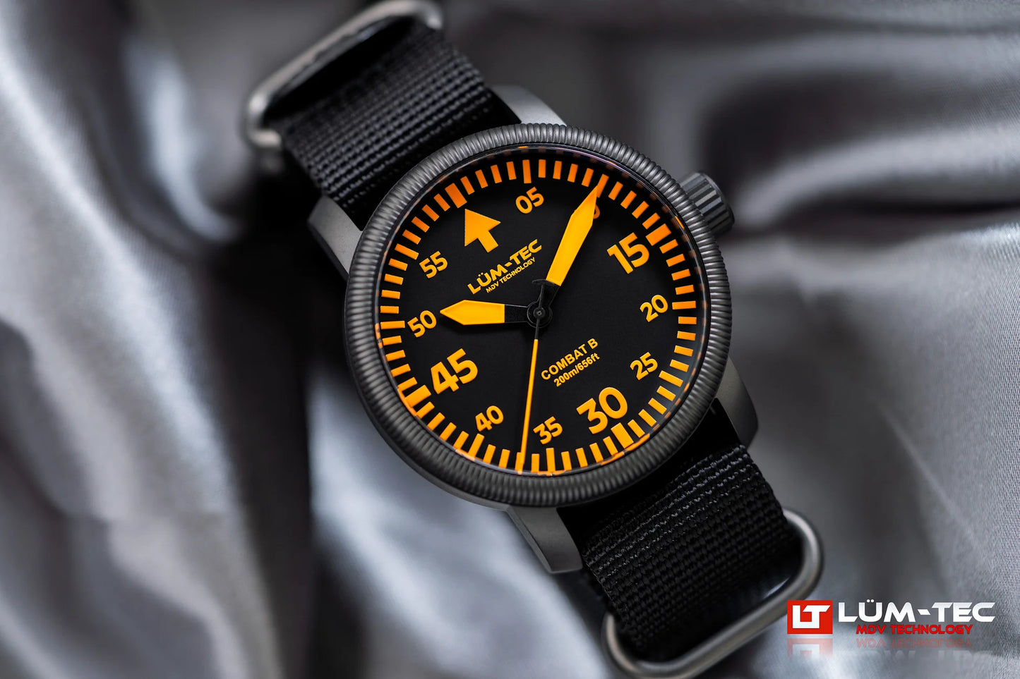 Lum-Tec Combat B71 front view 43mm field watch with MDV lume