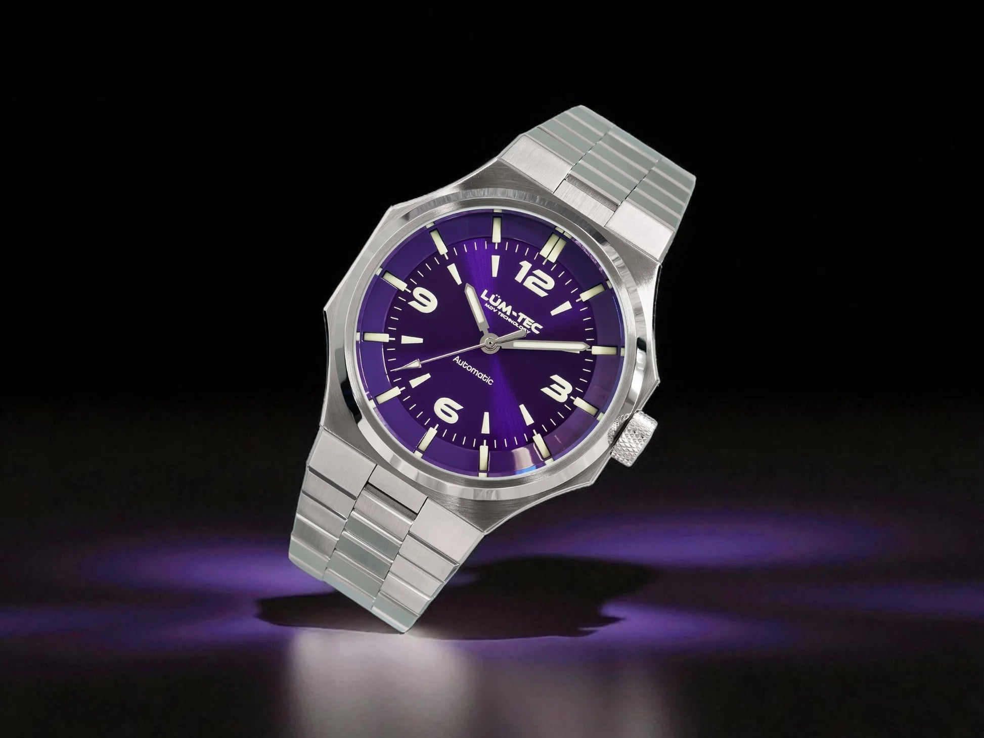 Lum - Tec Eclipse E4 Watch - The CGA Company