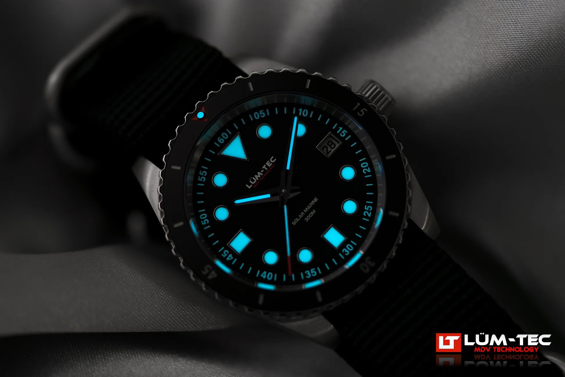 Lum-Tec Solar Marine 5 MDV lume glow in the dark