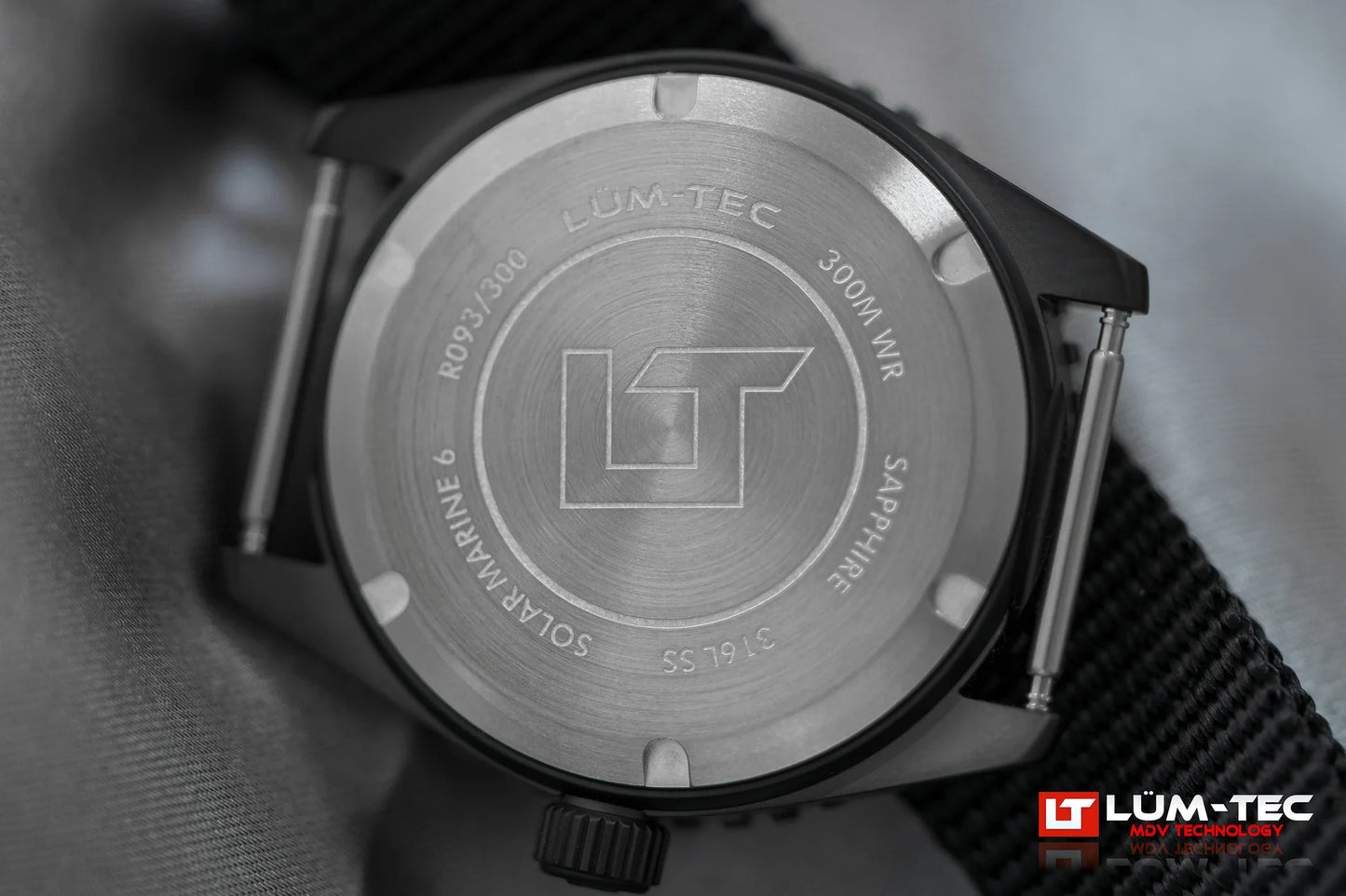 Lum-Tec Solar Marine 6 with caseback detail
